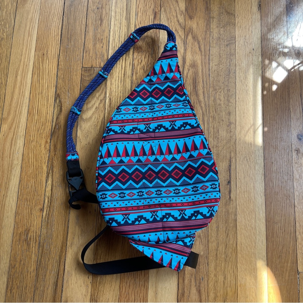 Blue and red southwestern kavu rope bag - Picture 2 of 3